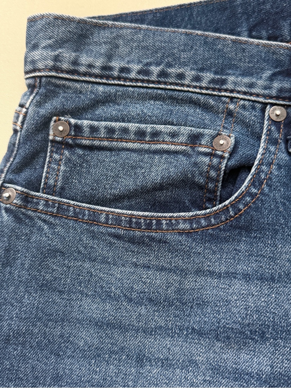 GAP Men’s Slim Straight Jeans - Mid Blue Wash - Picture 6 of 16